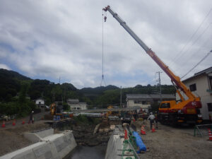 イージーラーメン橋施工中　佐野川農道橋（和歌山県東牟婁振興局様