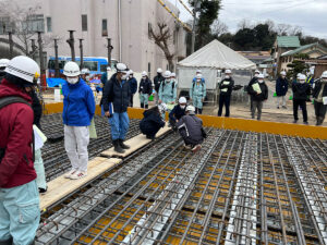 イージーラーメン橋施工例施工中 樋田橋（京都府丹後土木事務所様）