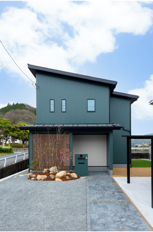 カッコイイ家 新築住宅施工例 福知山 丹波 篠山の新築一戸建て 注文住宅 ゼロエネ住宅 ヨネダ カッコイイ家 新築住宅施工例 福知山 丹波 篠山の新築一戸建て 注文住宅 ゼロエネ住宅 ヨネダ