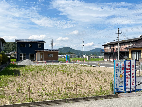 ガーデンプレイス宇土（丹波篠山市）