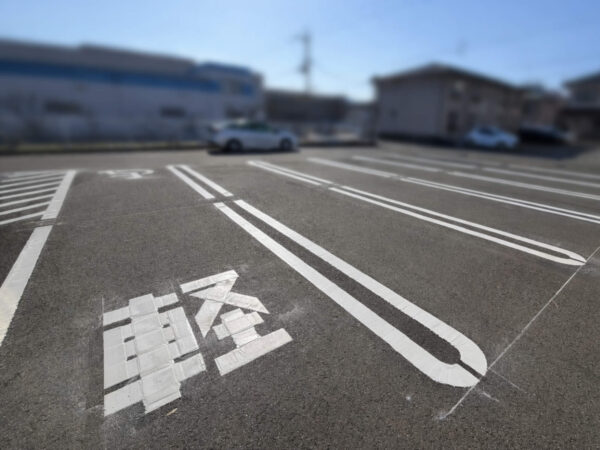 福知山市｜駐車場の白線ライン引き直し