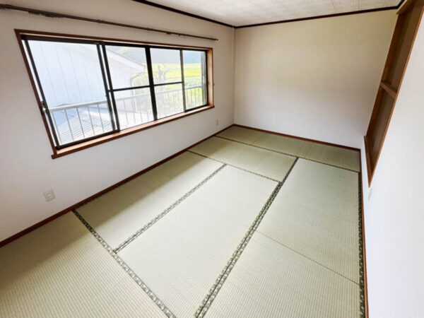 丹波篠山市｜久しぶりの来客も安心！和室の畳・襖・壁を一新