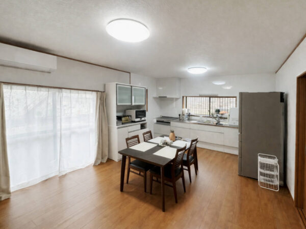 西脇市｜築年数を感じさせない家へ　LDKと和室を一新した全面内装リフォーム