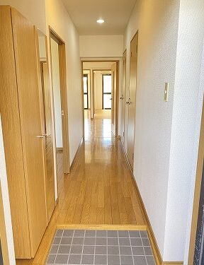  (玄関)