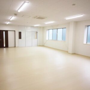 店舗建築の施工事例内観　株式会社早川塗料販売様（愛知県）