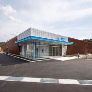 工場建築の施工事例外観　レモジャパン株式会社様（滋賀県）