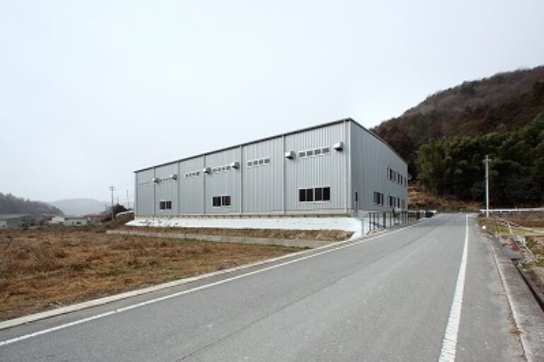 工場建築の施工事例外観　エンゼラス有限会社様（兵庫県）