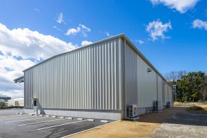 倉庫建築の施工事例外観　姫路東芝電子部品株式会社様（兵庫県）