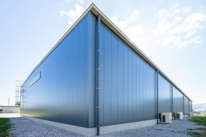 工場建設の施工事例外観　原田織物株式会社様(和歌山県)