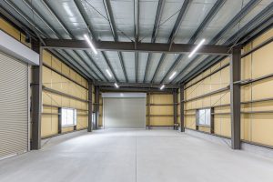 倉庫建設の施工事例内観　有限会社コスモテクノ様(愛知県)