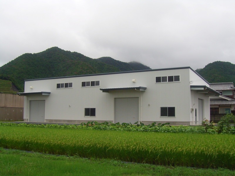 倉庫建設の施工事例外観 合資会社 日本蝋燭製造所様(兵庫県)