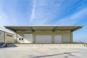 倉庫建設の施工事例外観　ホルベイン画材株式会社様(兵庫県)